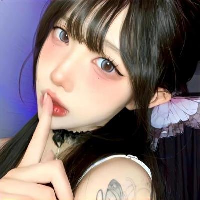 特维和他的七个女儿